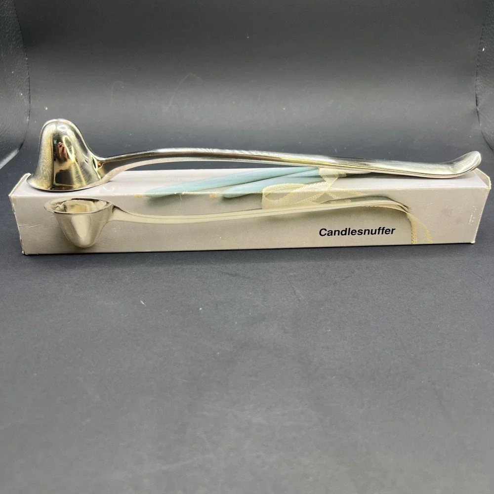 Oneida‎ Silversmiths Candle Snuffer Silver Plate 9.75